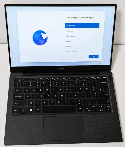 Laptop Dell XPS 13 9380 | Intel Core i5-8265U (hasta 3.9 GHz) | Pantalla 13.3" Full HD | 8 GB RAM | SSD 256 GB | Windows 11 Home | Incluye cargador y mouse | Ultraligera, elegante y de alto rendimiento